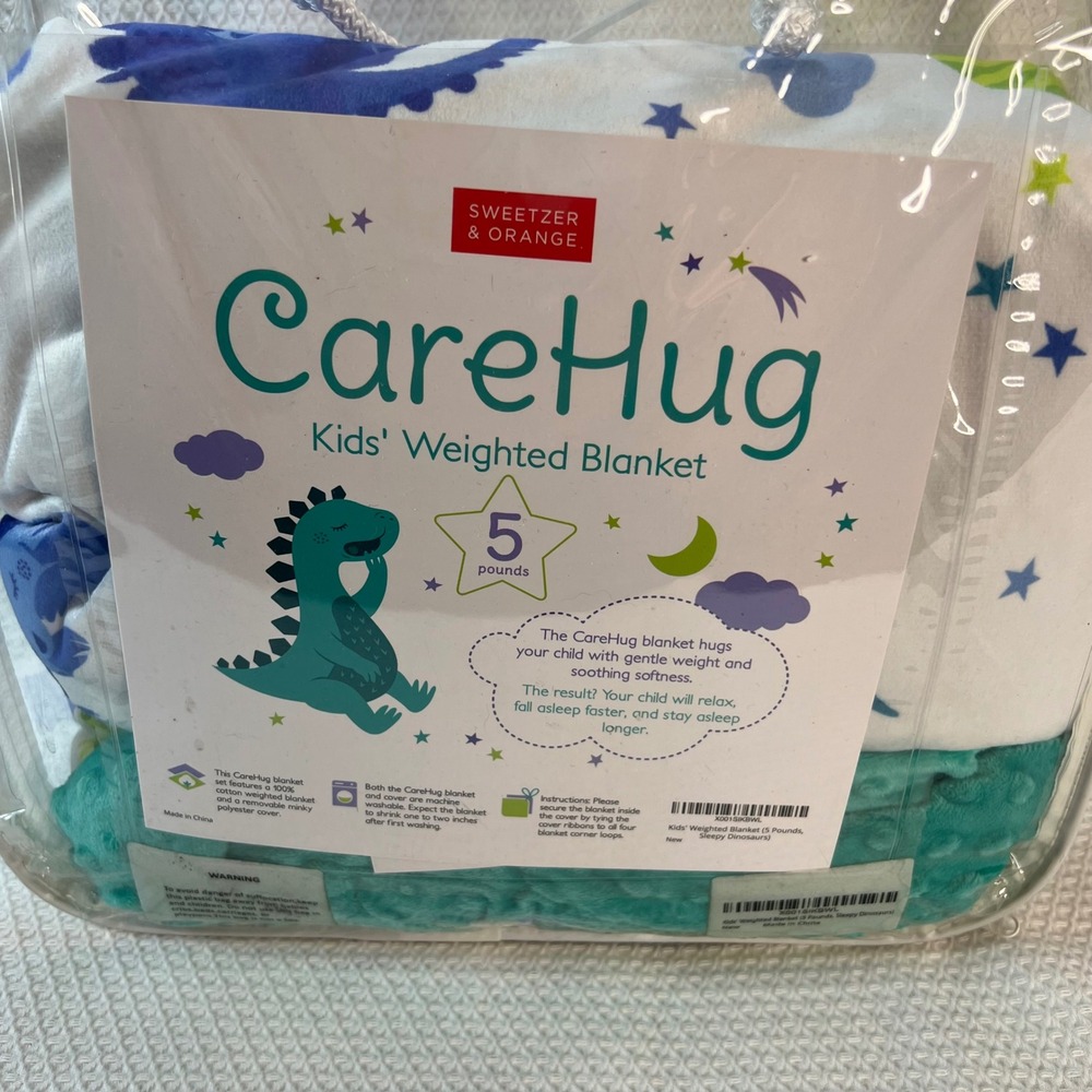 Sweetzer & Orange CareHug Kids Weighted Blanket 5 lbs Sleepy Dinosaurs Blue - Picture 2 of 4
